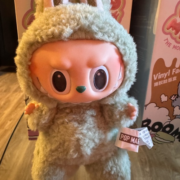 Authentic set of 6 Exciting Macaron POP MART Labubus new in boxes - Picture 3 of 11